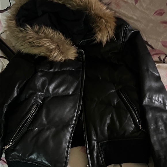Black Puffer Jacket with raccoon Fur Hood - Picture 2 of 4